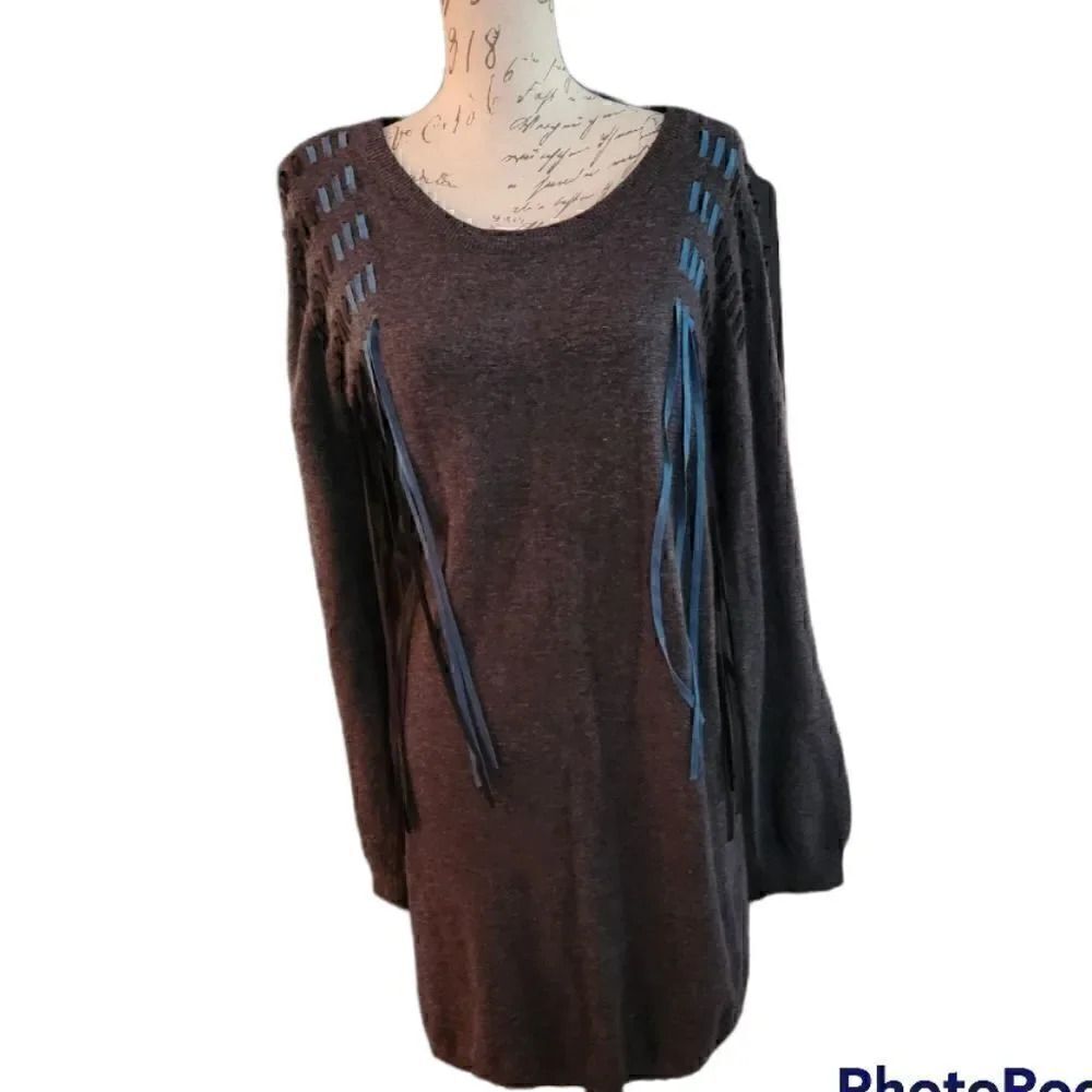 Love Riche Fringe Long Sleeve Dress